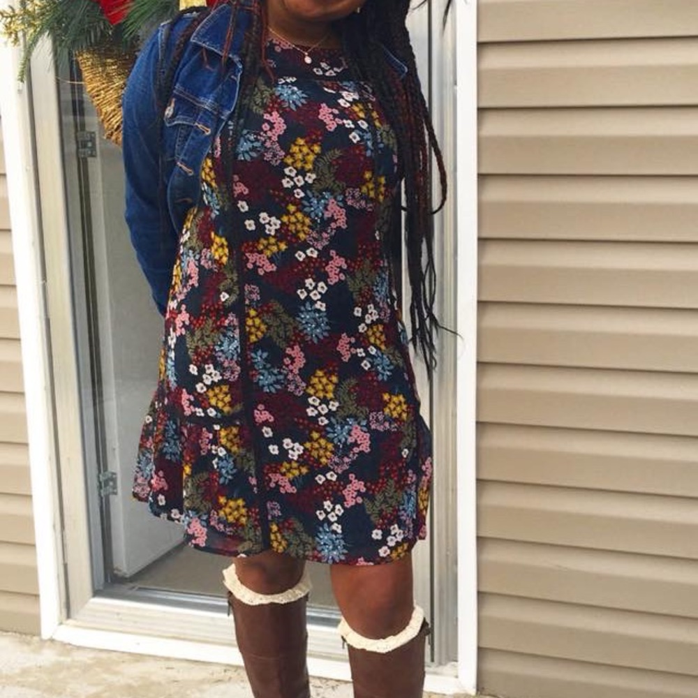 FLORAL NAVY BLUE DRESS 💗